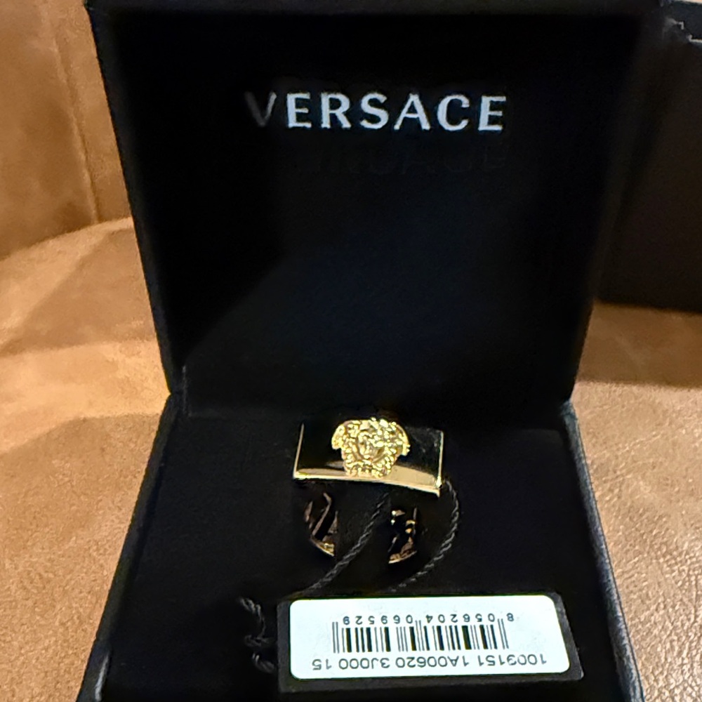 Versace La Medusa ring Size 7.5 - Picture 2 of 7